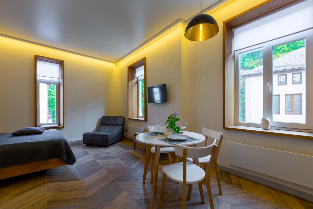 High Castle Park View Studio Lviv Buitenkant foto