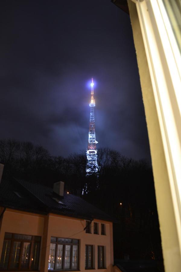 High Castle Park View Studio Lviv Buitenkant foto